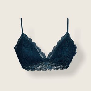 NWT Cupshe Ladies Teal Scalloped Lace Bra Medium